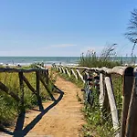 Charming Near The - Beahost Appartamento